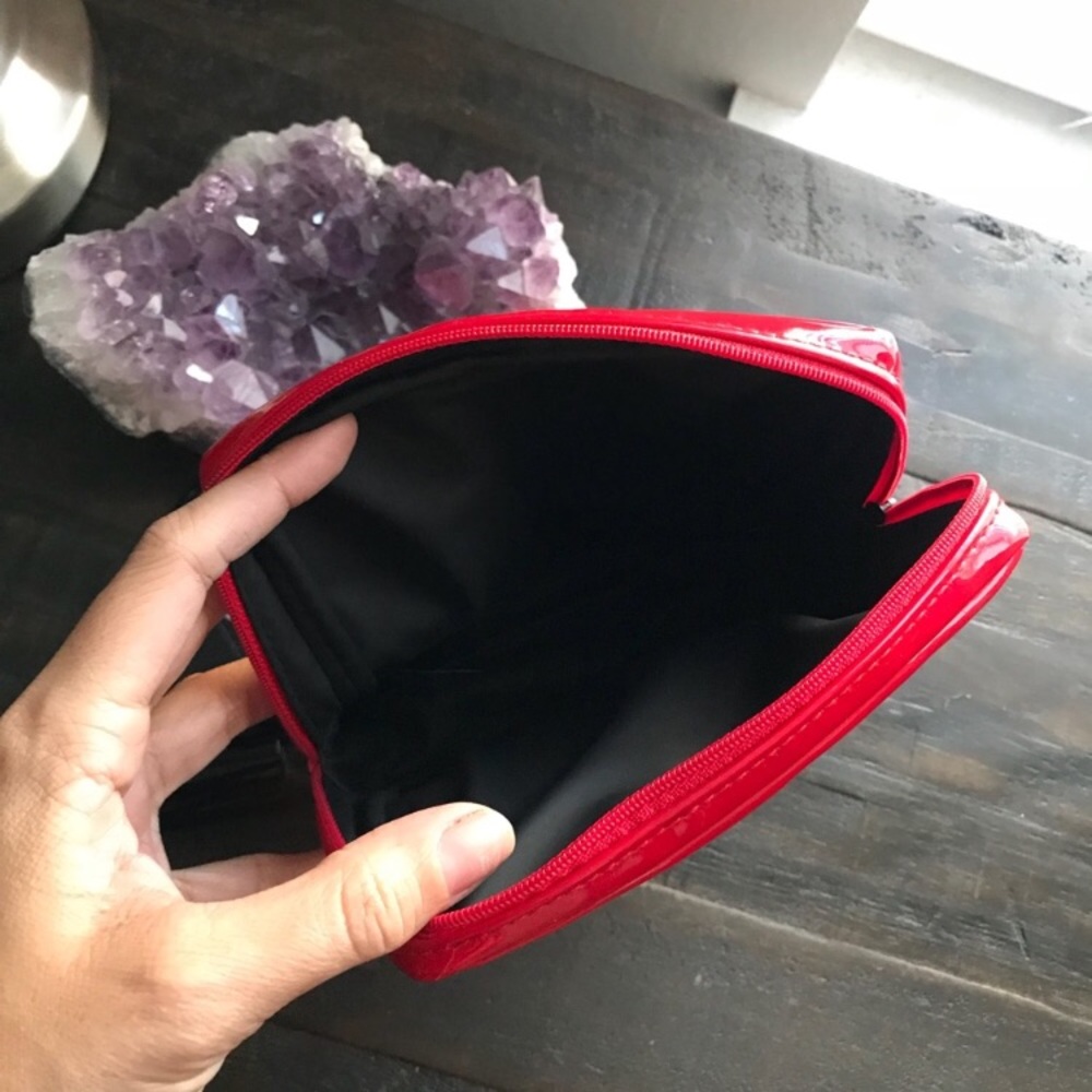 Dior | Red Patent Leather Clutch or Makeup Bag - Picture 4 of 7